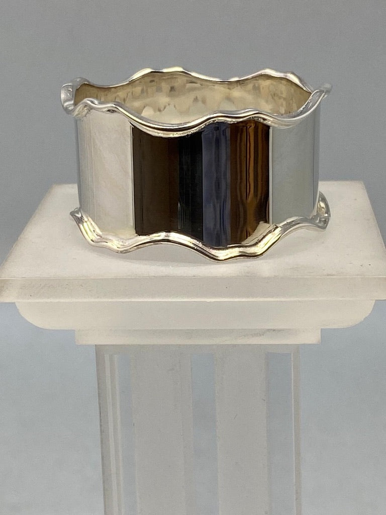 Sterling Silver Napkin Ring with Scalloped Edges