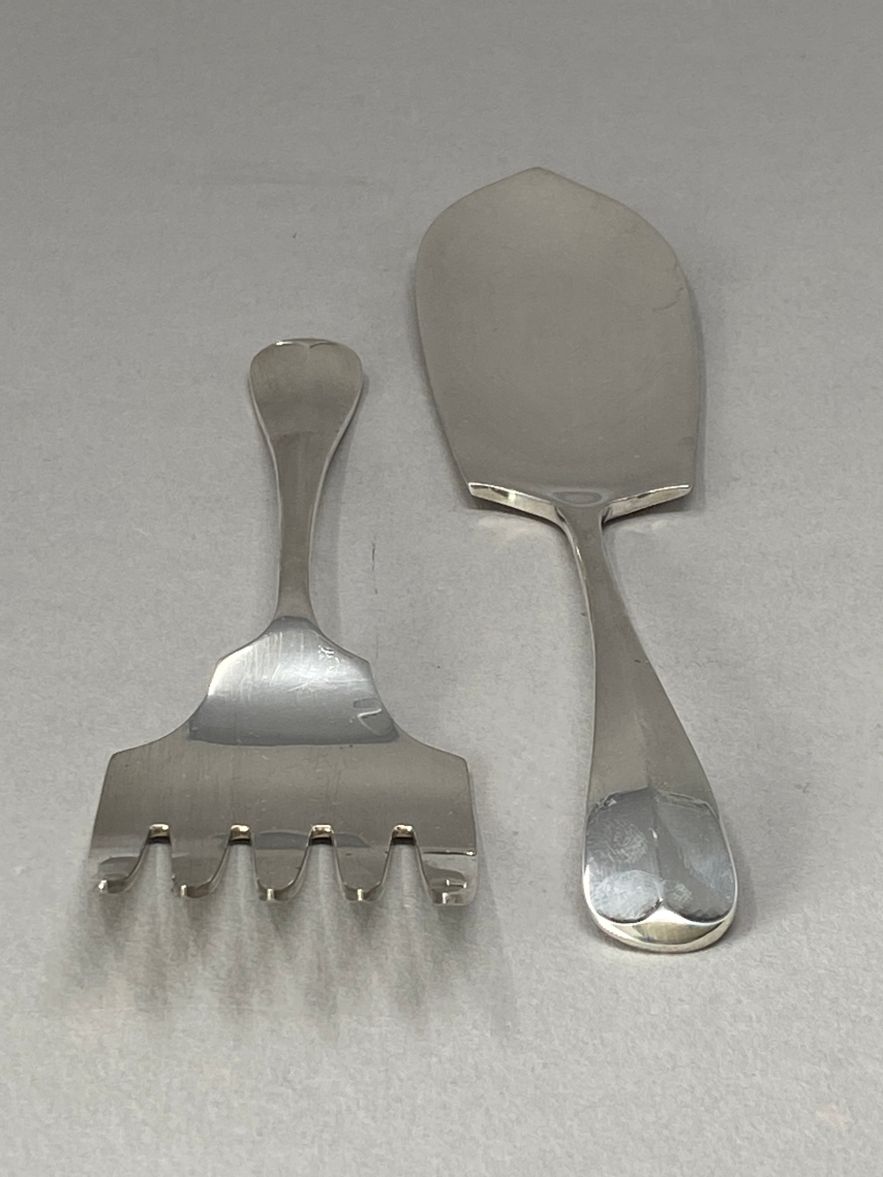 Pair of Antique Mappin & Webb Silver Plated Fish Servers