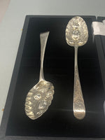 Load image into Gallery viewer, Antique Georgian Pair of Berry Spoons
