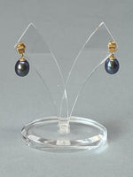 Load image into Gallery viewer, 18 Carat Gold and Black Pearl Earrings
