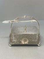 Load image into Gallery viewer, Antique Victorian Silver Plated Butter/Sardine Dish
