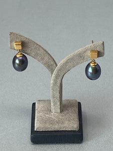 18 Carat Gold and Black Pearl Earrings