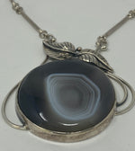 Load image into Gallery viewer, Silver and Agate Necklace
