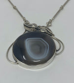 Load image into Gallery viewer, Silver and Agate Necklace
