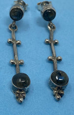 Load image into Gallery viewer, Silver and Labradorite Earrings
