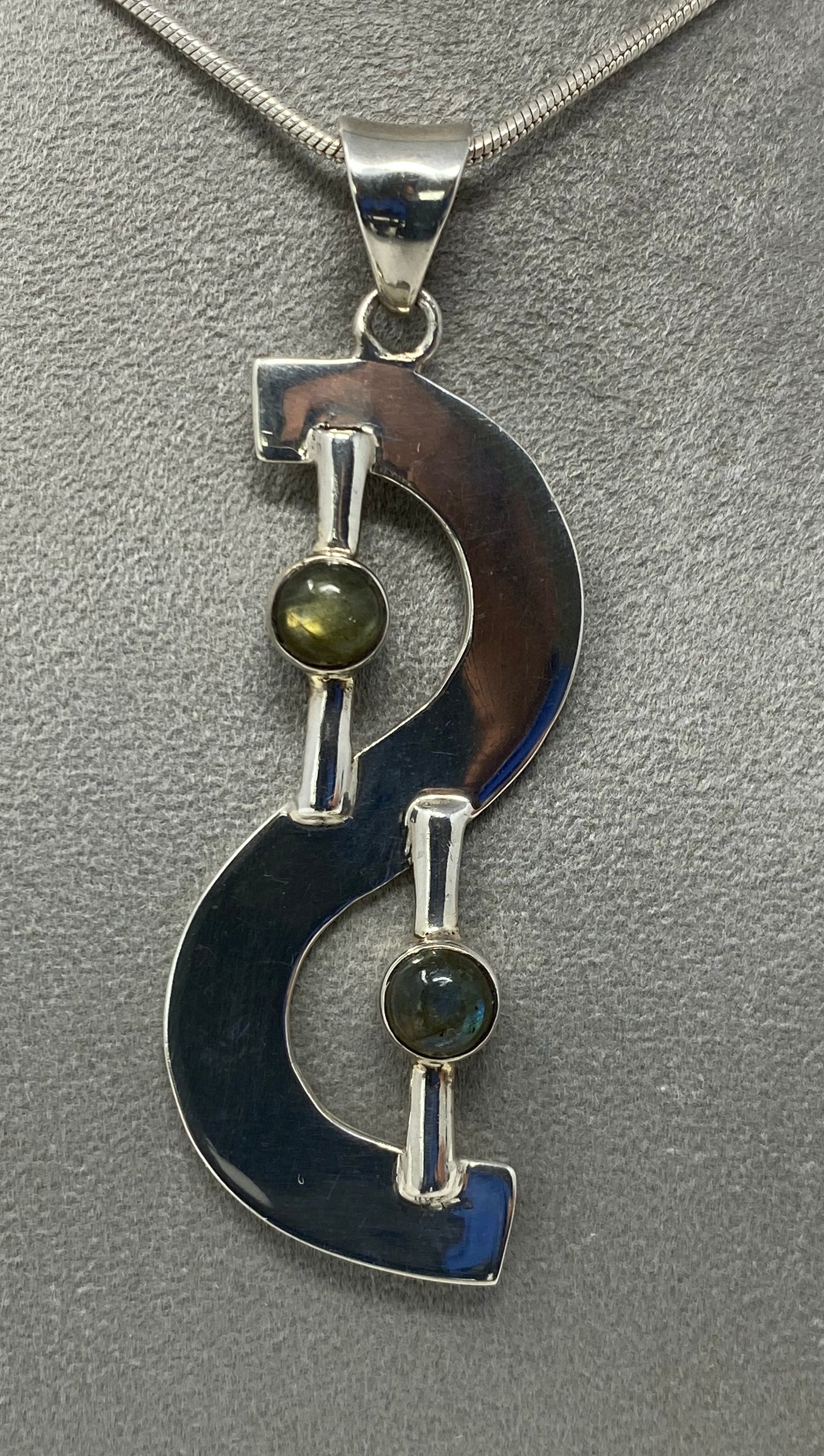 Silver and Labradorite Pendant